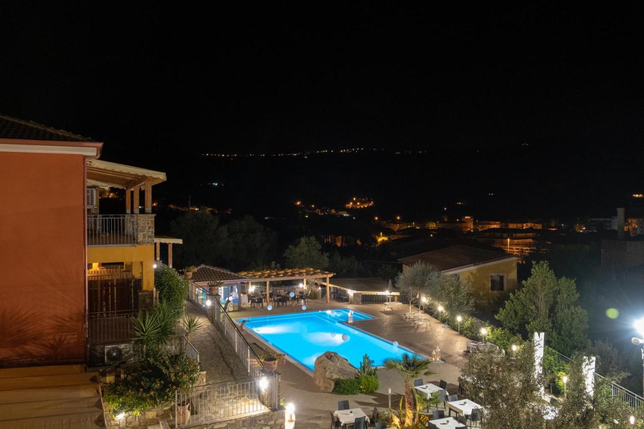 Cilento Holiday Village มอนเตกอริเช ภายนอก รูปภาพ